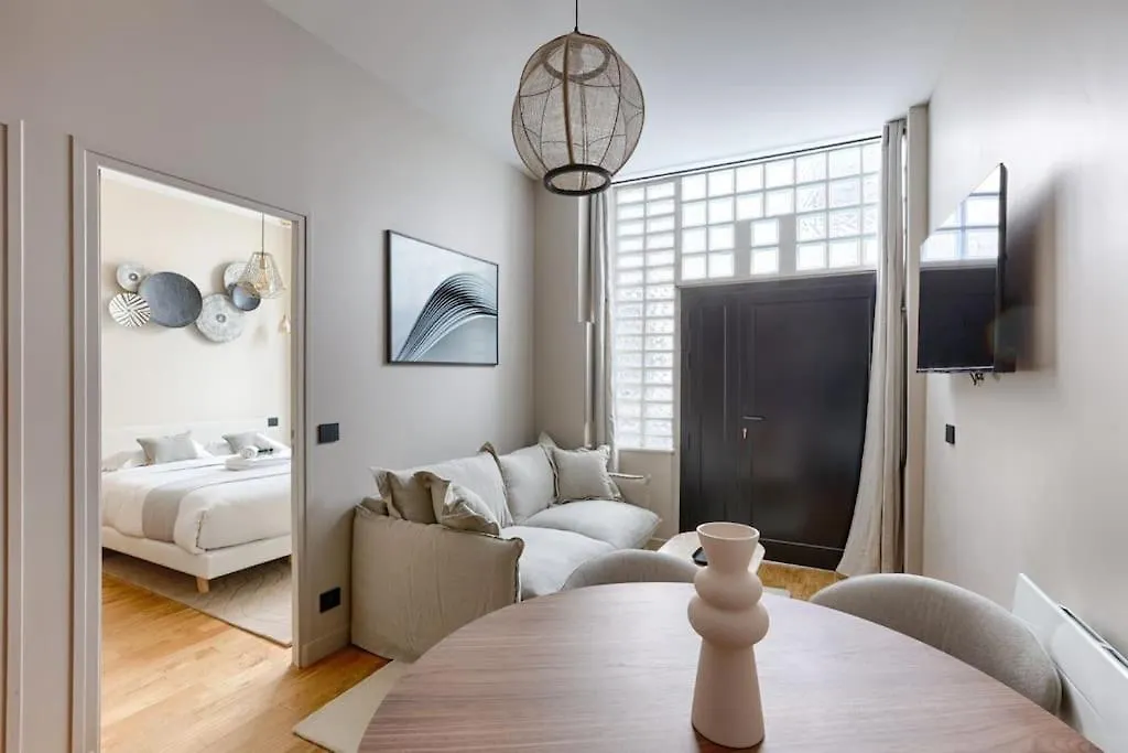 Mykeypers - Luxury Design Flat 4P - Republique Daire Paris